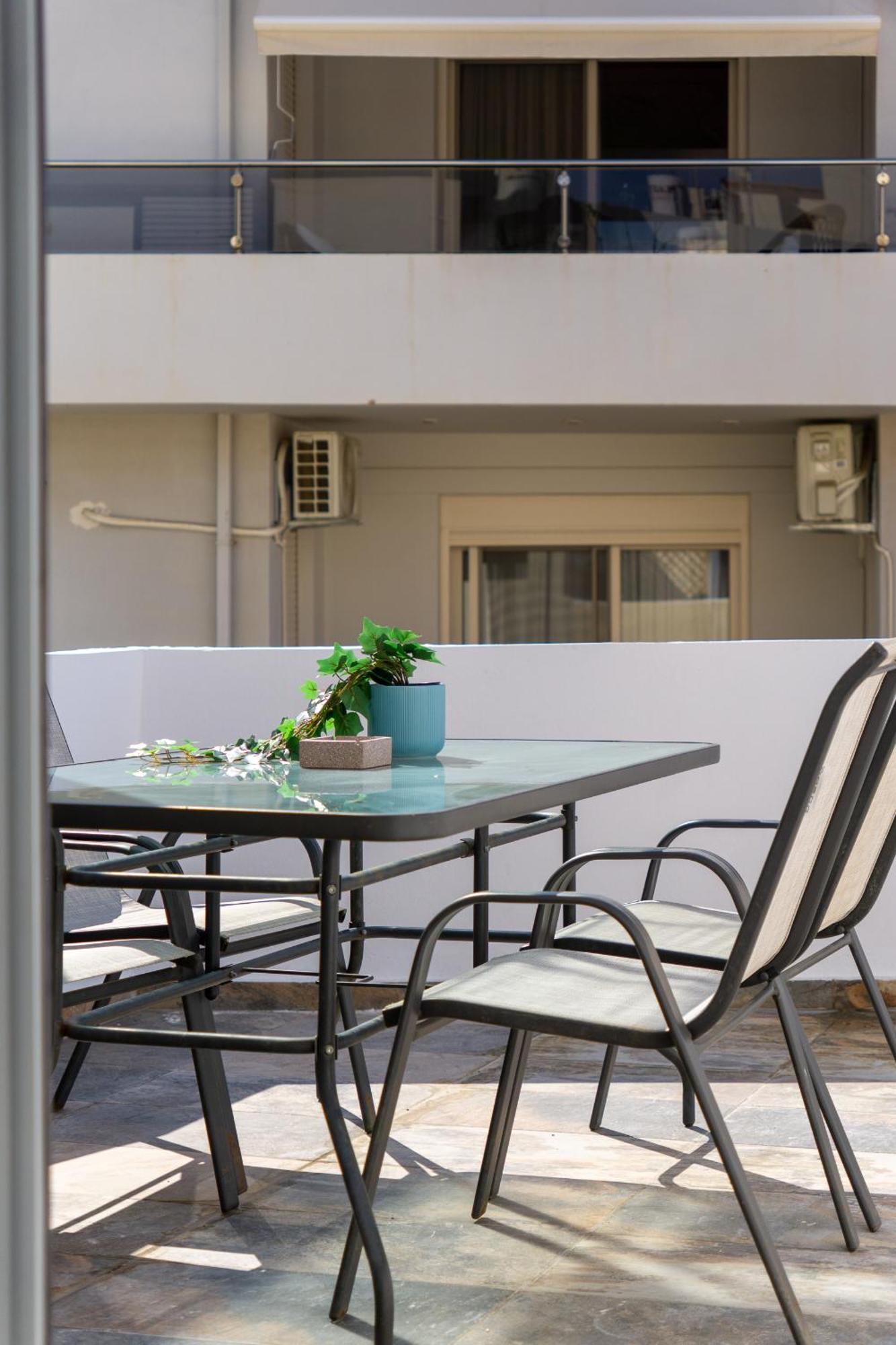 Sp City Apartment 伊拉克利翁 外观 照片